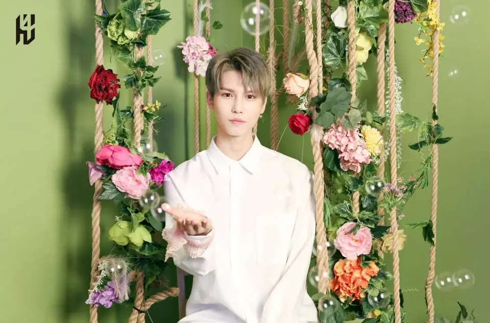 14U former member Gun