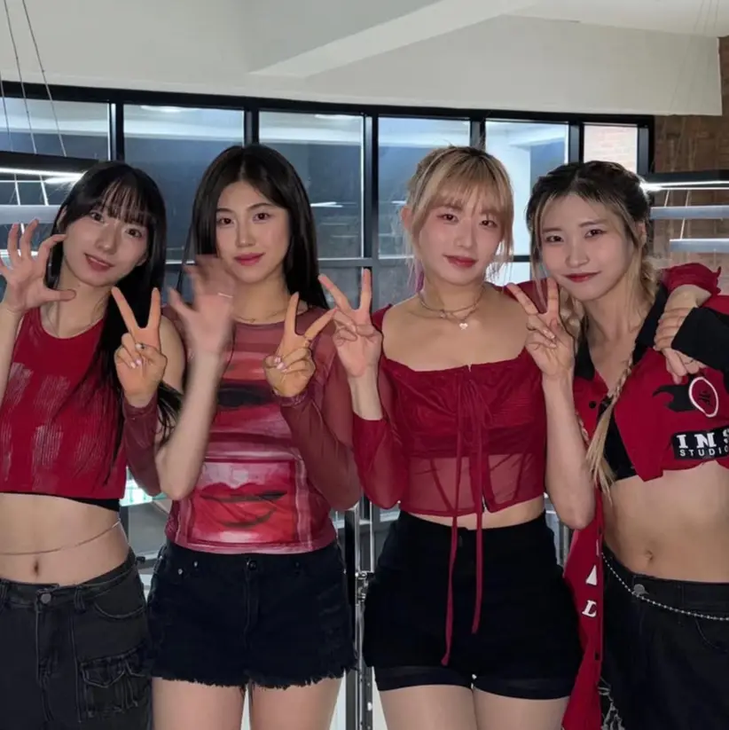 A-plus members are Jiyun, Subin, Jamin, and Soyeon.