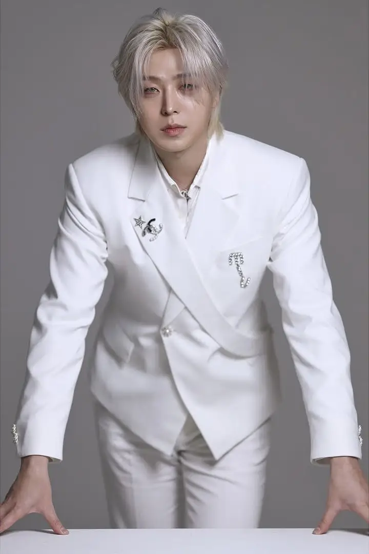 AVION member Jaehyuk