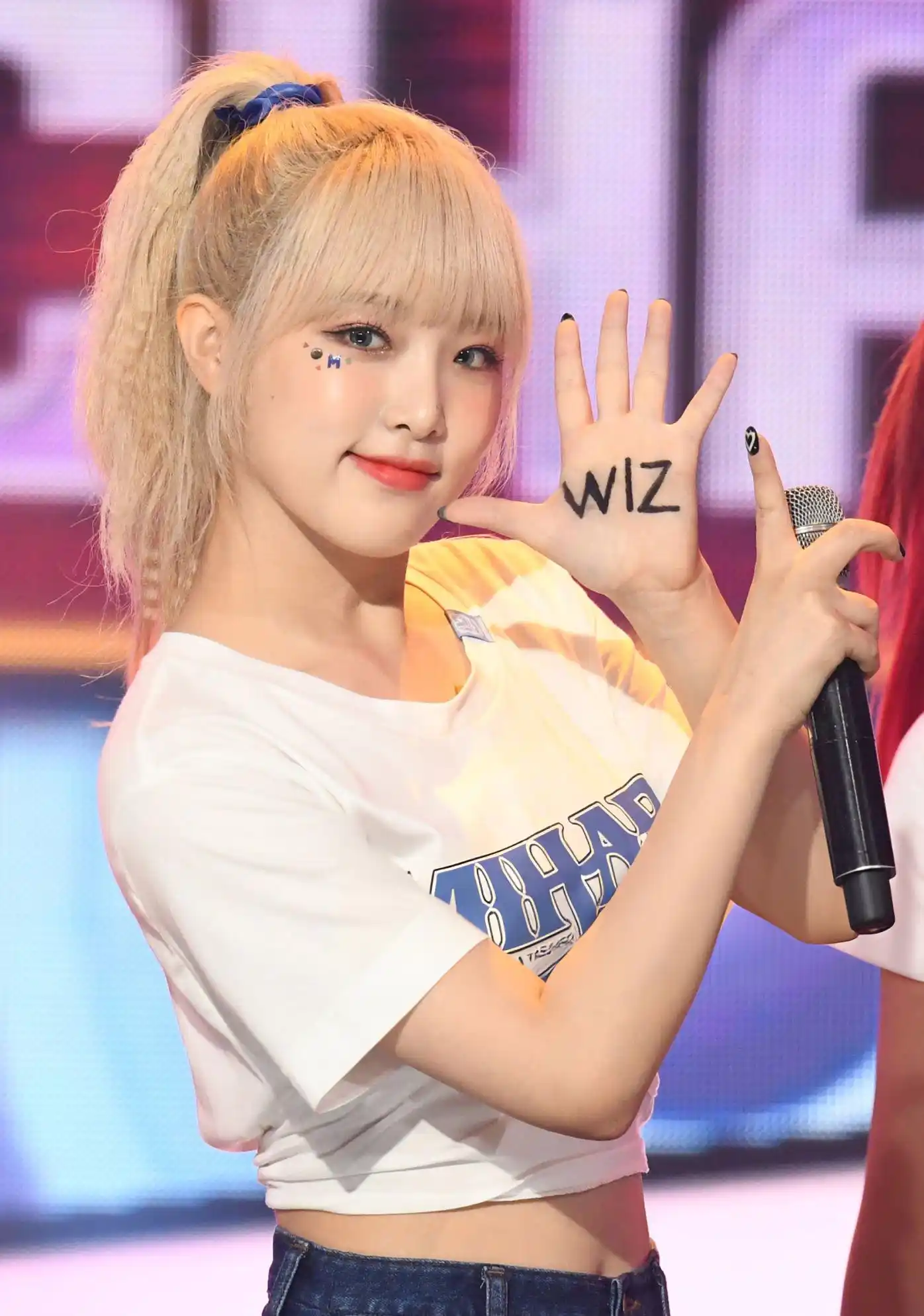 Choi Ye-Na of Iz*One
