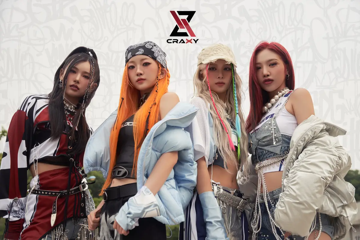 CRAXY members are Wooah, Karin, Hyejin, and Swan.