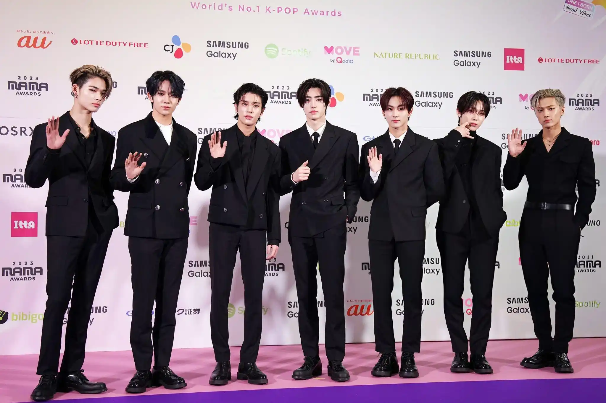 ENHYPEN Members: Heeseung, Jay, Jake, Sunghoon, Sunoo, Jungwon, and Ni-ki