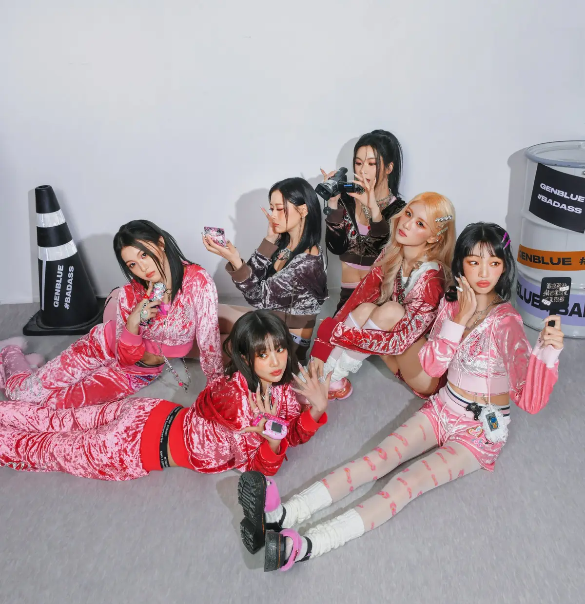 GENBLUE members are XXIN, Ayeon, Yuan, Lili, Ayako, and Nico.