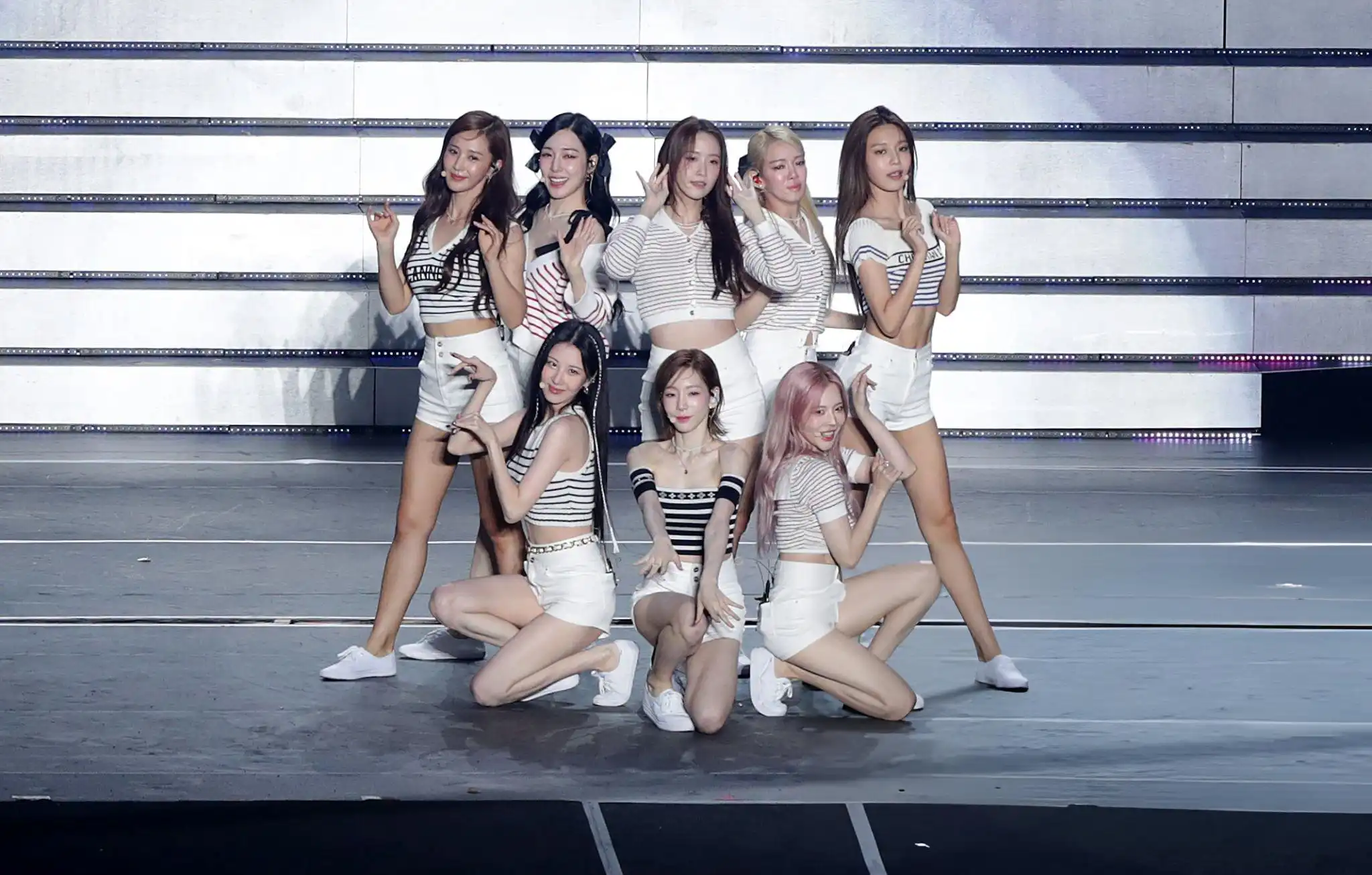 Girls' Generation (SNSD): Taeyeon, Sunny, Tiffany, Hyoyeon, Yuri, Sooyoung, Yoona, and Seohyun