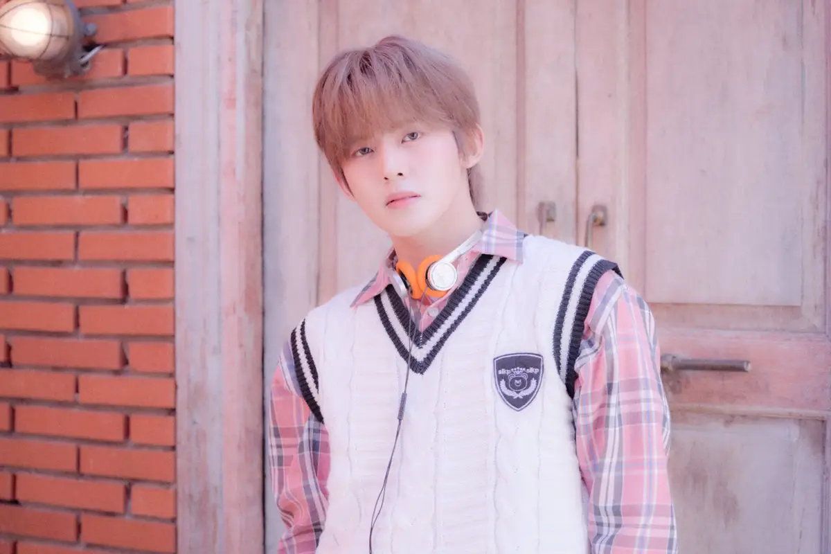 In A Minute member Hyunyeop