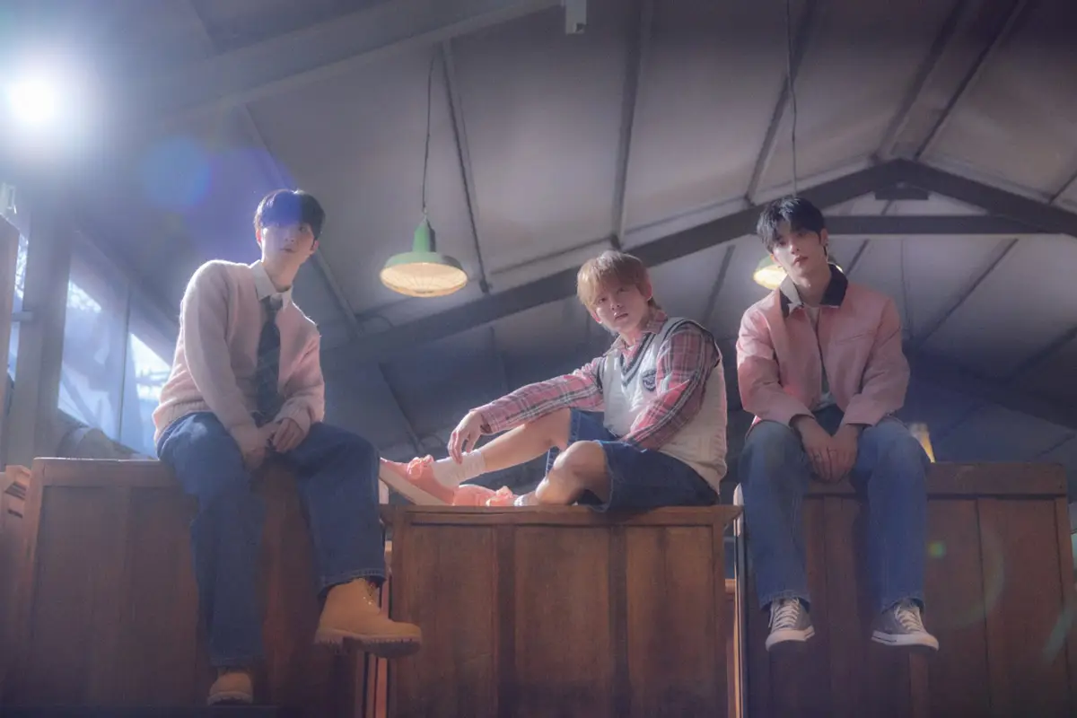 In A Minute members are Jaejun, Juntae, and Hyunyeop.
