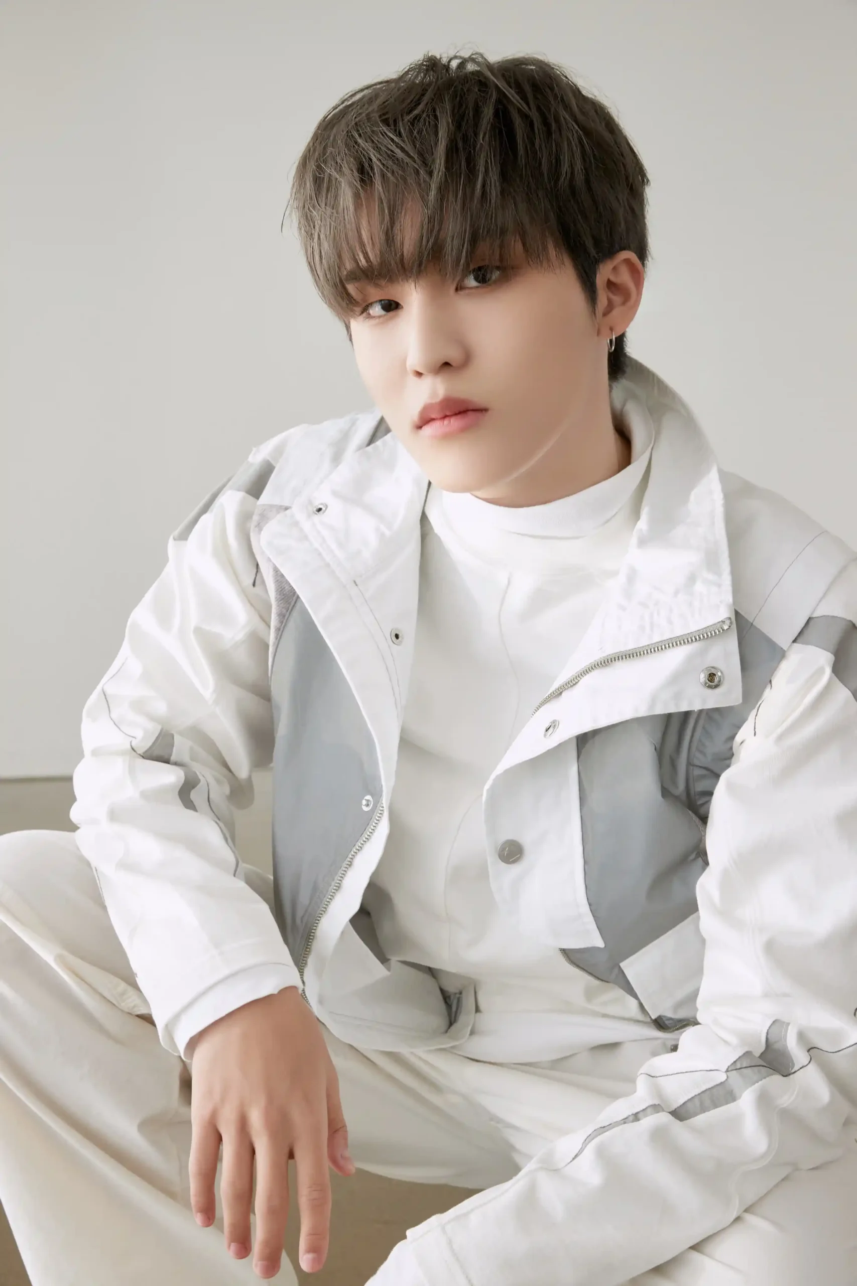 jeongwoo of treasure
