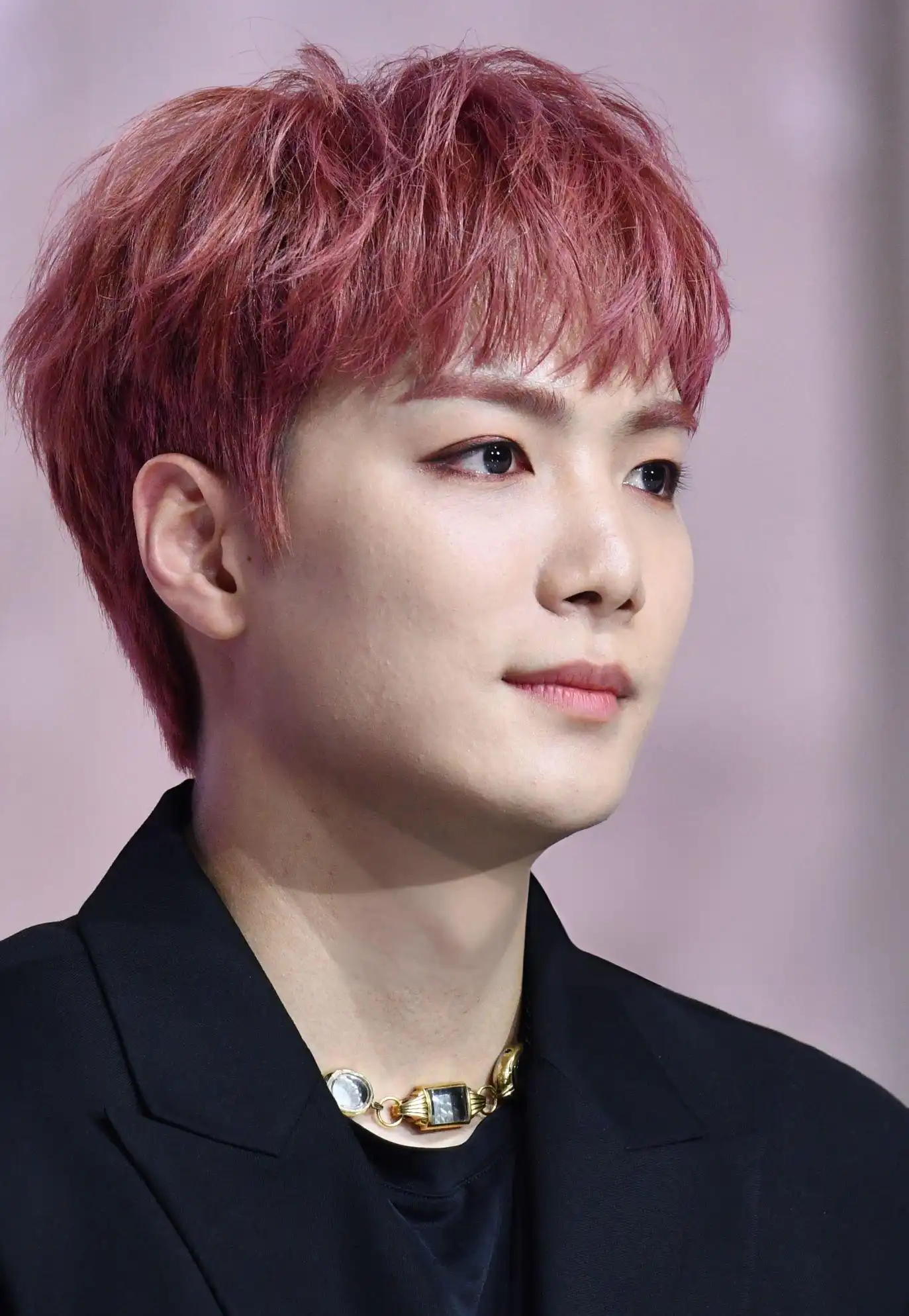 Kim Jong Hyeon of NU'EST