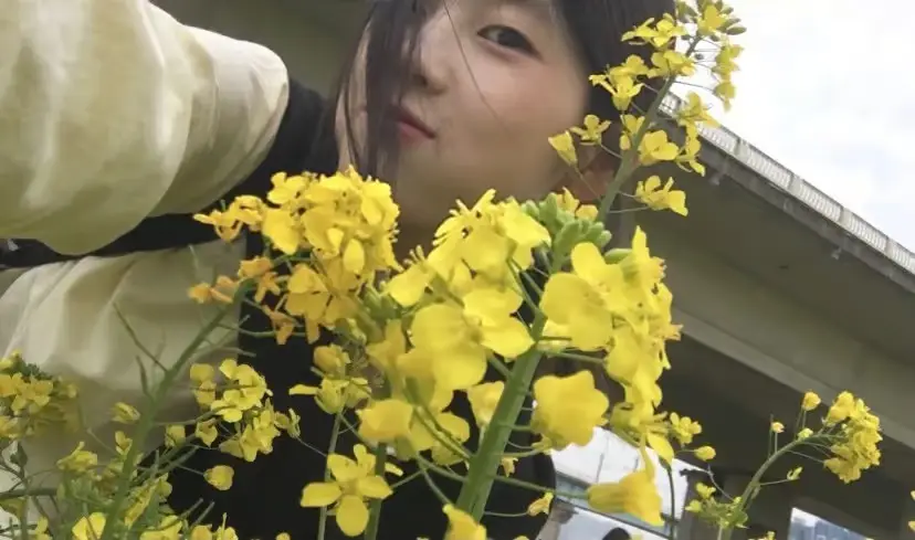 LIKE IT member Hyeongju