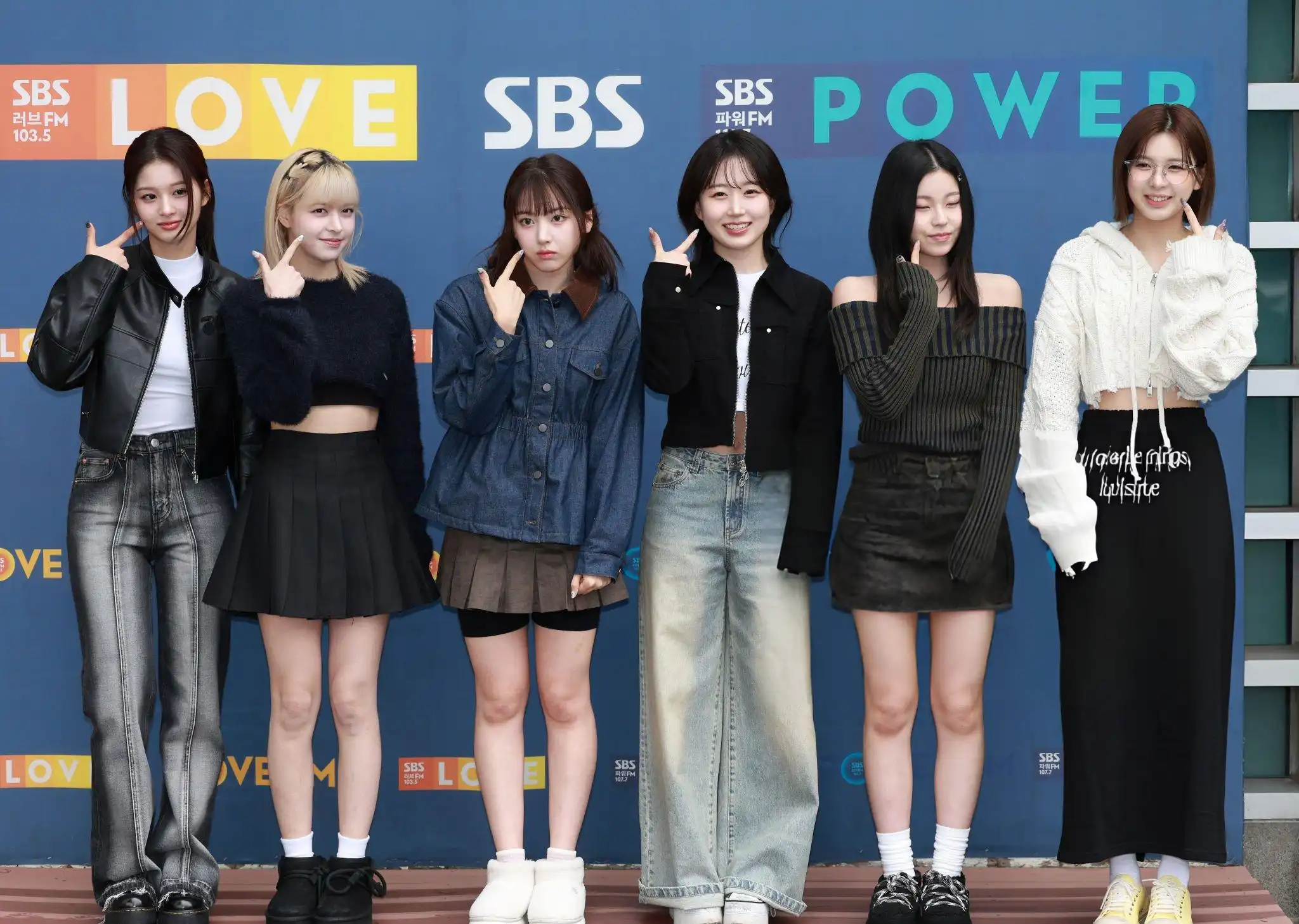 NMIXX Members: Lily, Haewon, Sullyoon, Bae, Jiwoo, and Kyujin