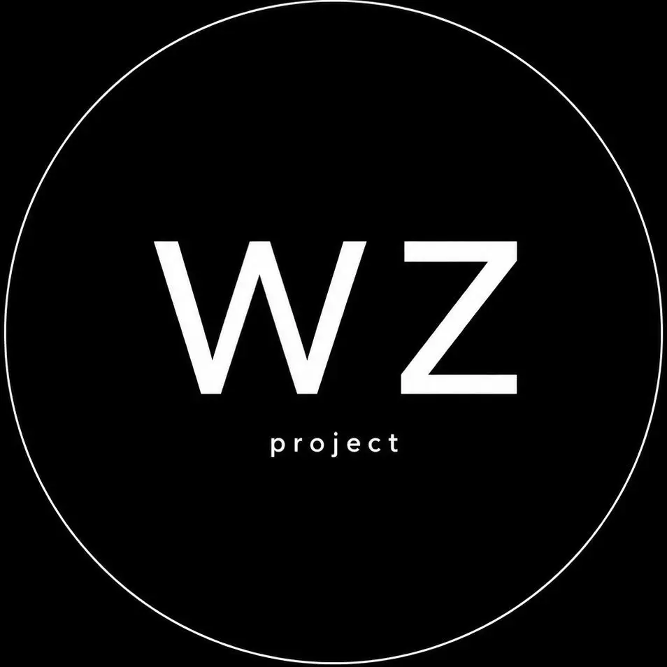 Project WZ members are Sejin, and Yumin.
