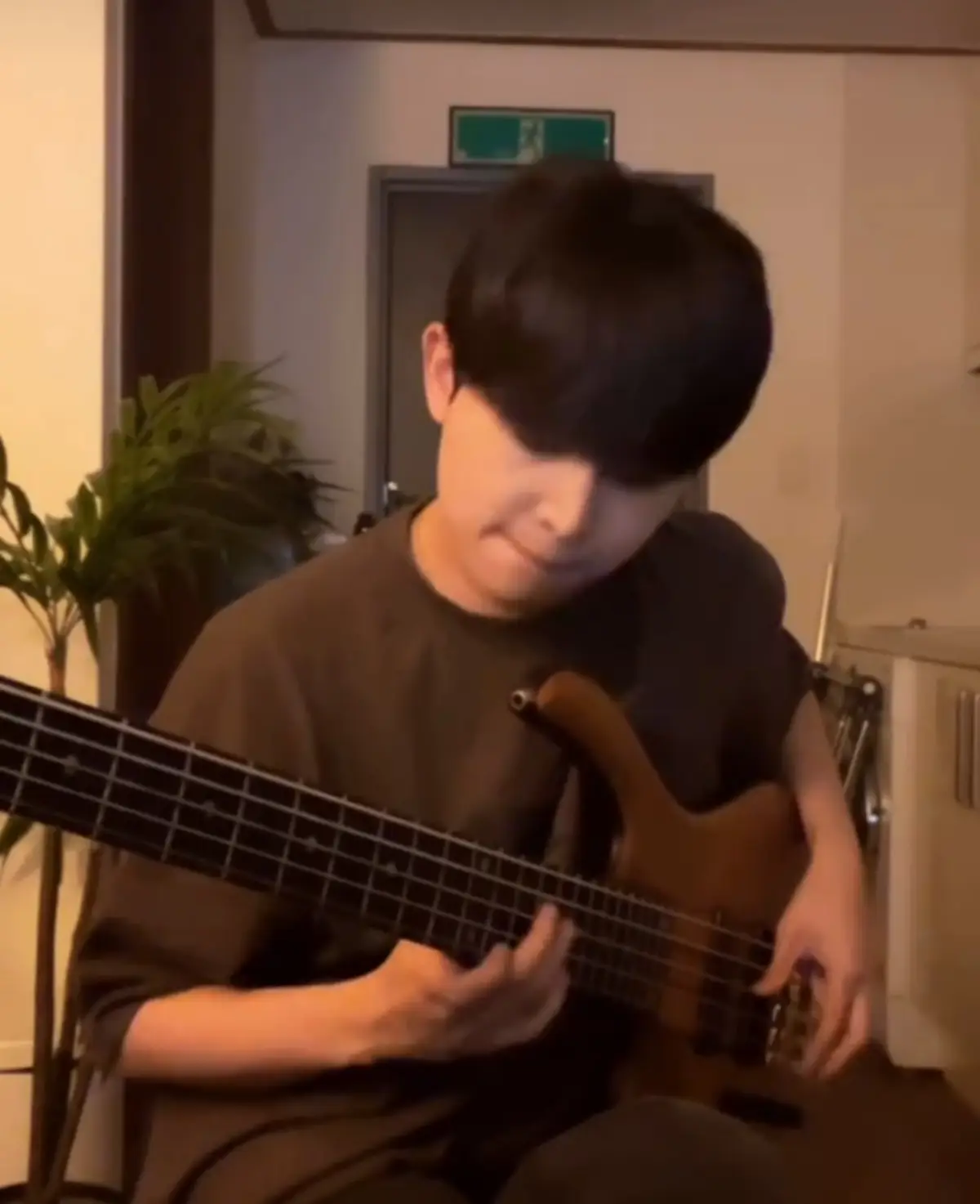 Sunset On The Bridge member Jinho