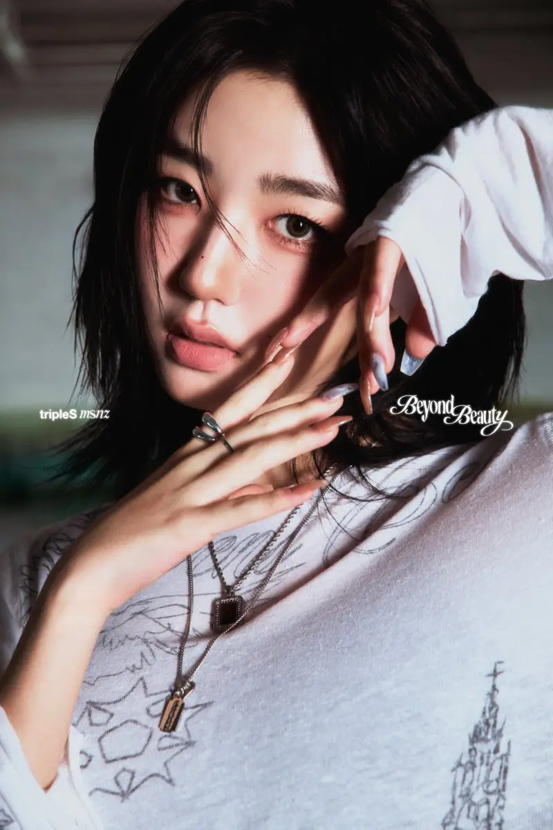 tripleS Moon member Park SoHyun