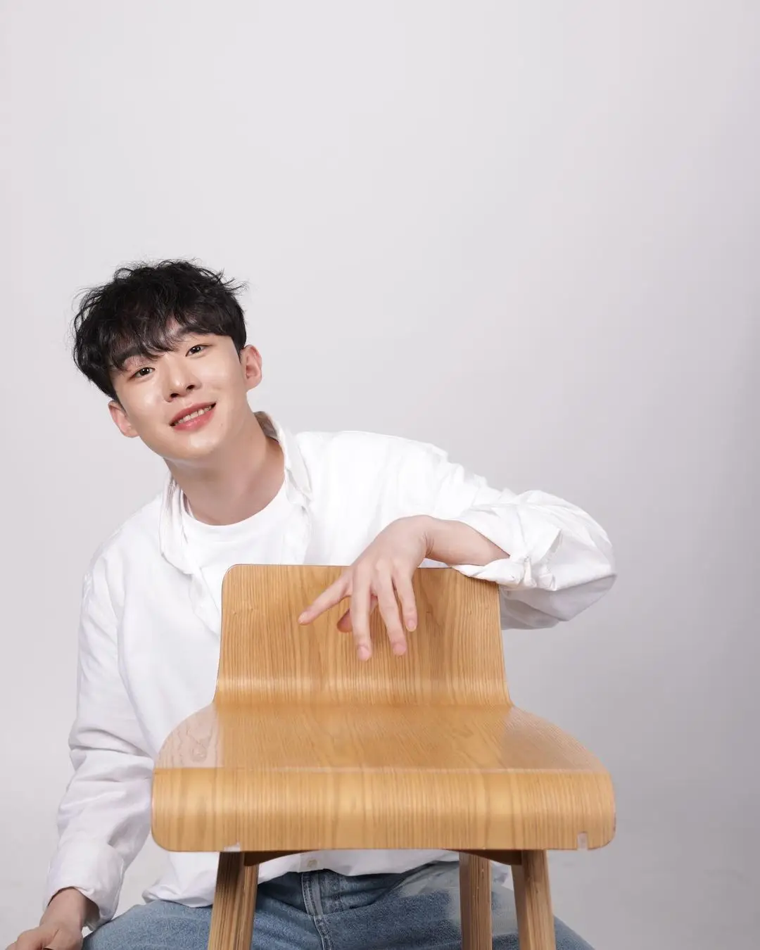 Unison member Hwang Inhyeok