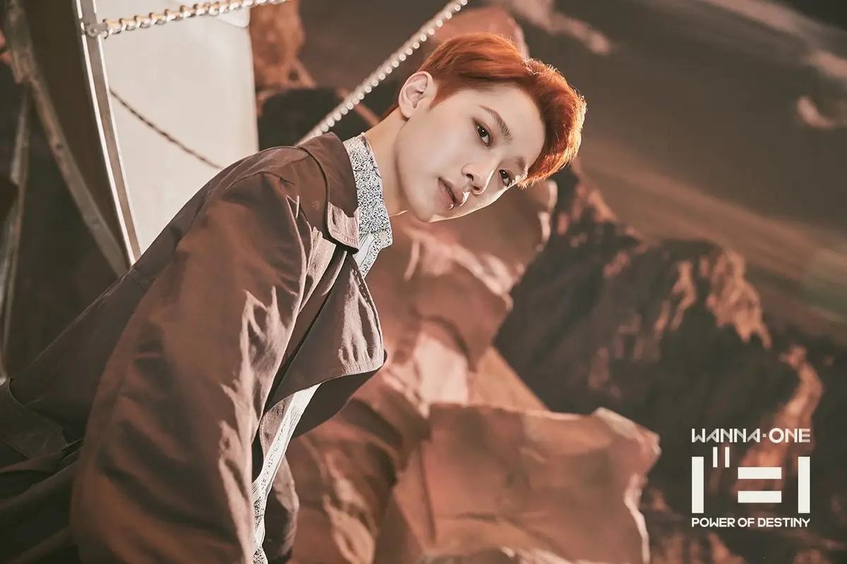 Wanna One former member Kuanlin