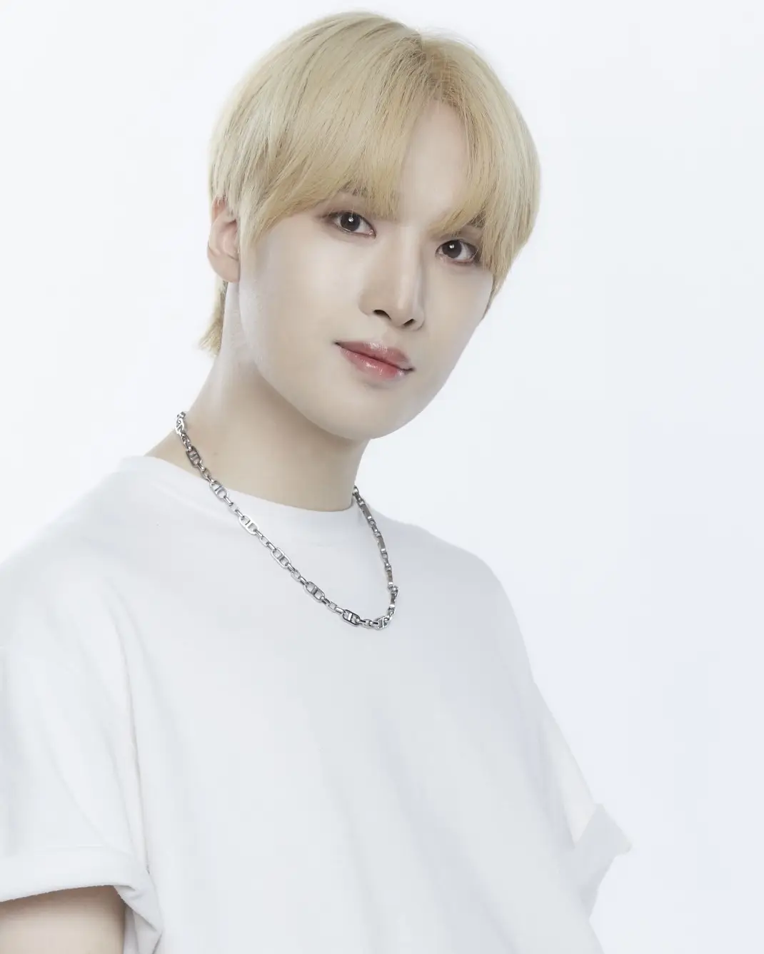 WE US former member Wooju