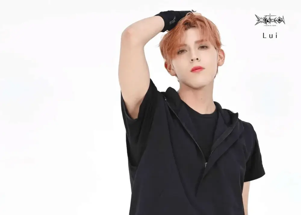 XENIX=ON former member Lui